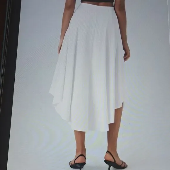 XLARGE HALARA BREEZEFUL 2 IN 1 TIE SPLIT QUICK DRY FLOWY SKIRT - Picture 2 of 9